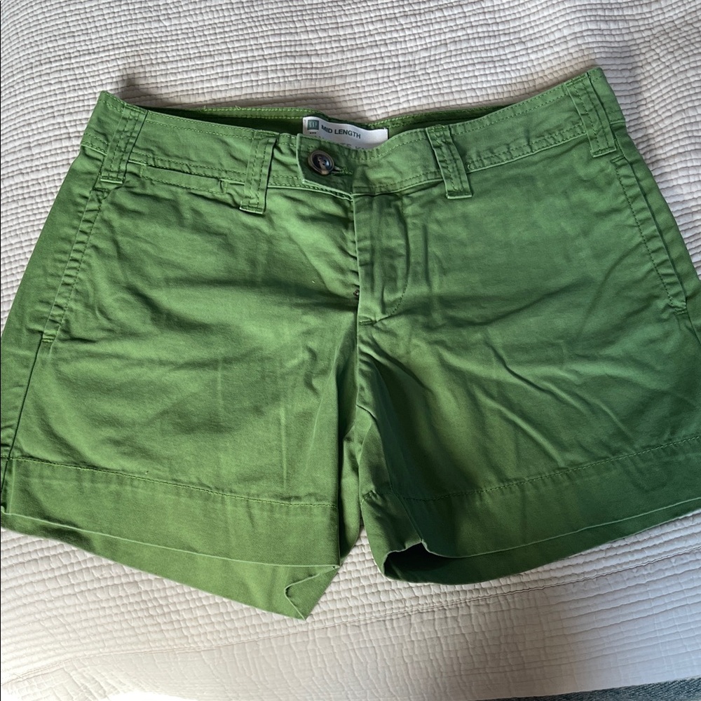 Old Navy Vibrant Green Women's Bermudas